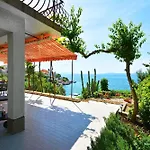 Сasa de vacaciones House Sreca Trogir