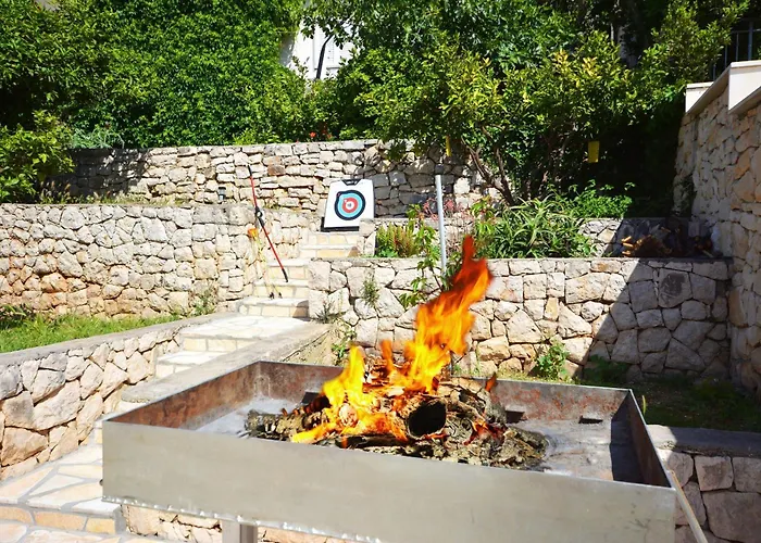 House Sreca * تروغير