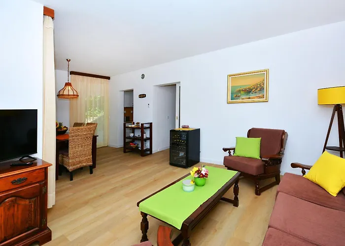 Prázdninový dům House Sreca *