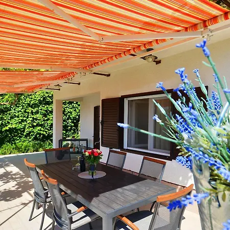 House Sreca Трогир