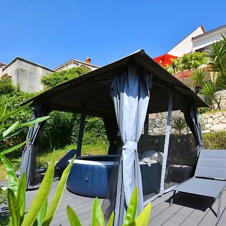 House Sreca * Трогир