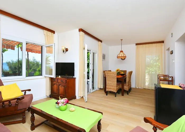 House Sreca